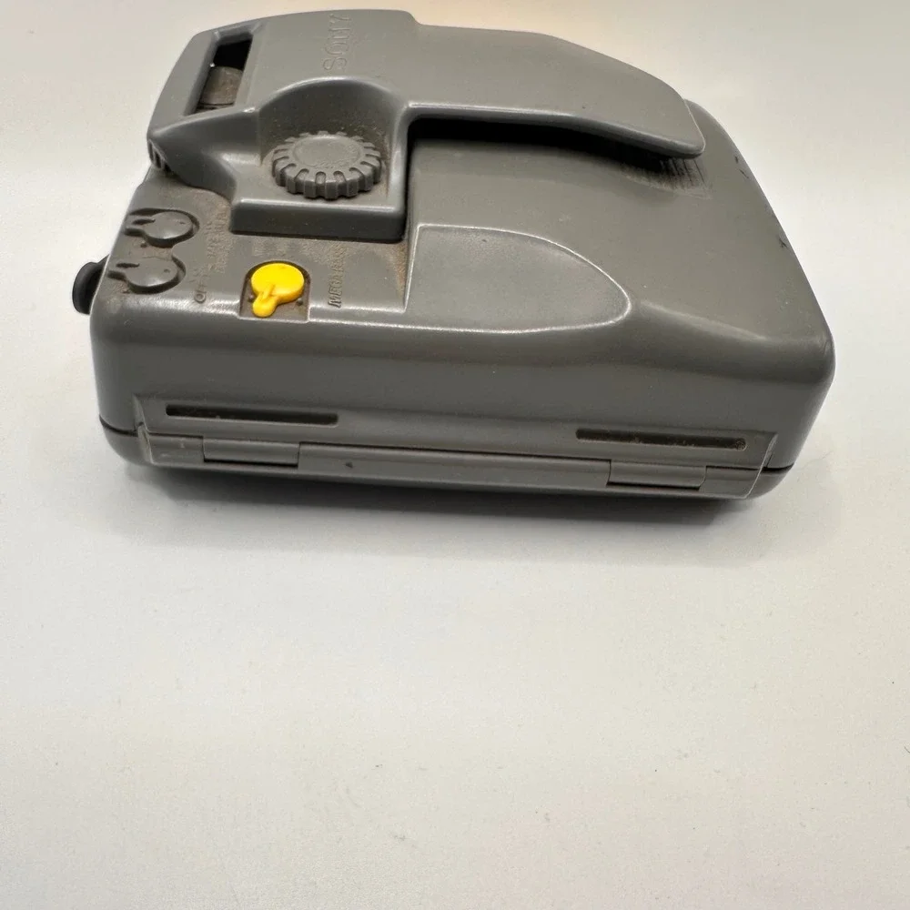 Vintage Sony Sports Walkman WMSXF16 FM AM Radio Cassette Player Mega Bass w/clip
